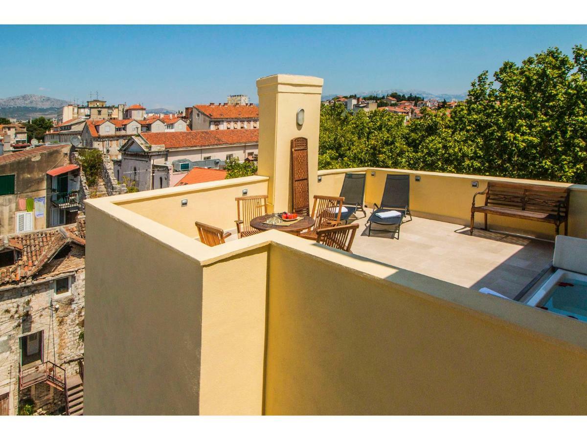 Terazza Grande In Diocletian Tower Lägenhet Split Exteriör bild