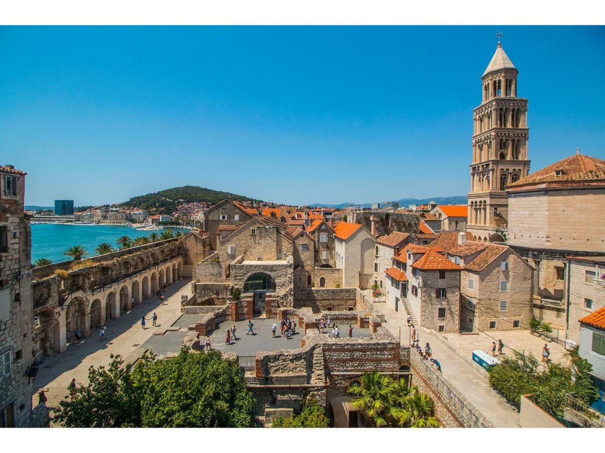 Terazza Grande In Diocletian Tower Lägenhet Split Exteriör bild
